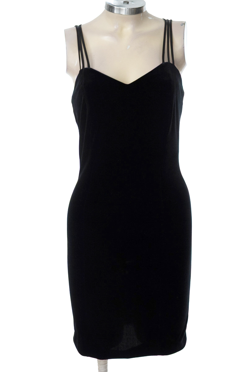 Vestido / Enterizo color Negro - DOLLAR