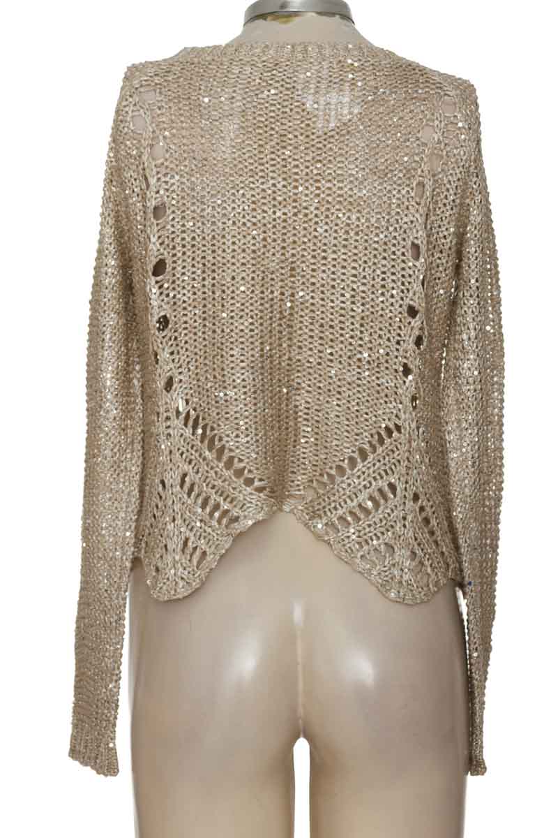 Sweater color Dorado - Closeando