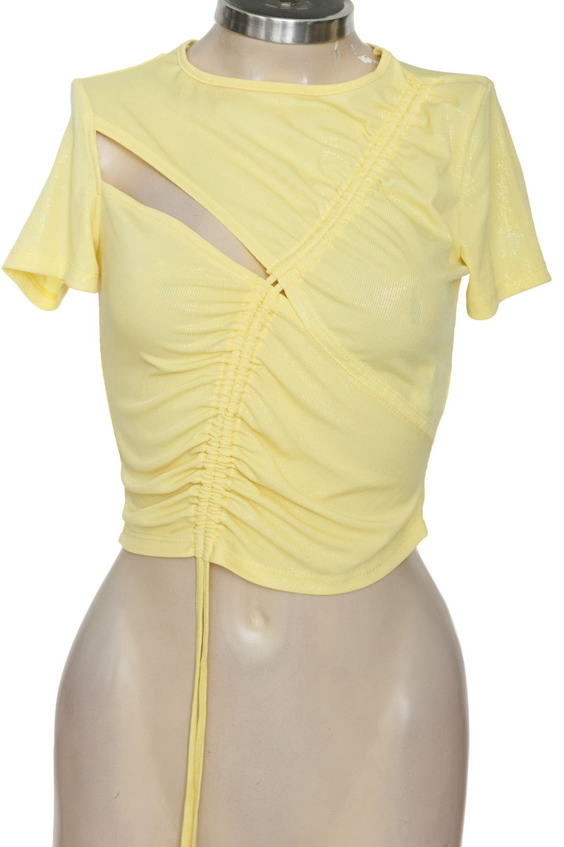Top / Camiseta color Amarillo - Seven Seven