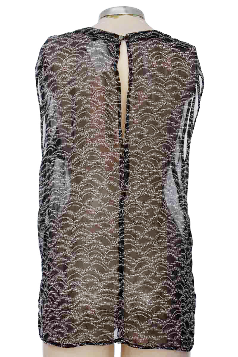 Top / Camiseta color Negro - MNG