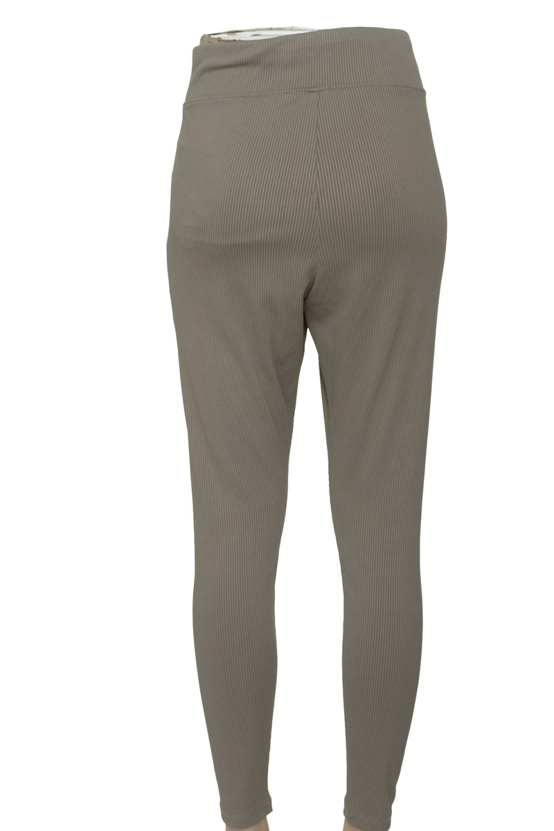Pantalones color Verde - Divided by H&M