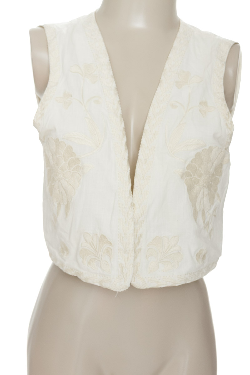 Chaqueta / Abrigo color Beige - LOVE M