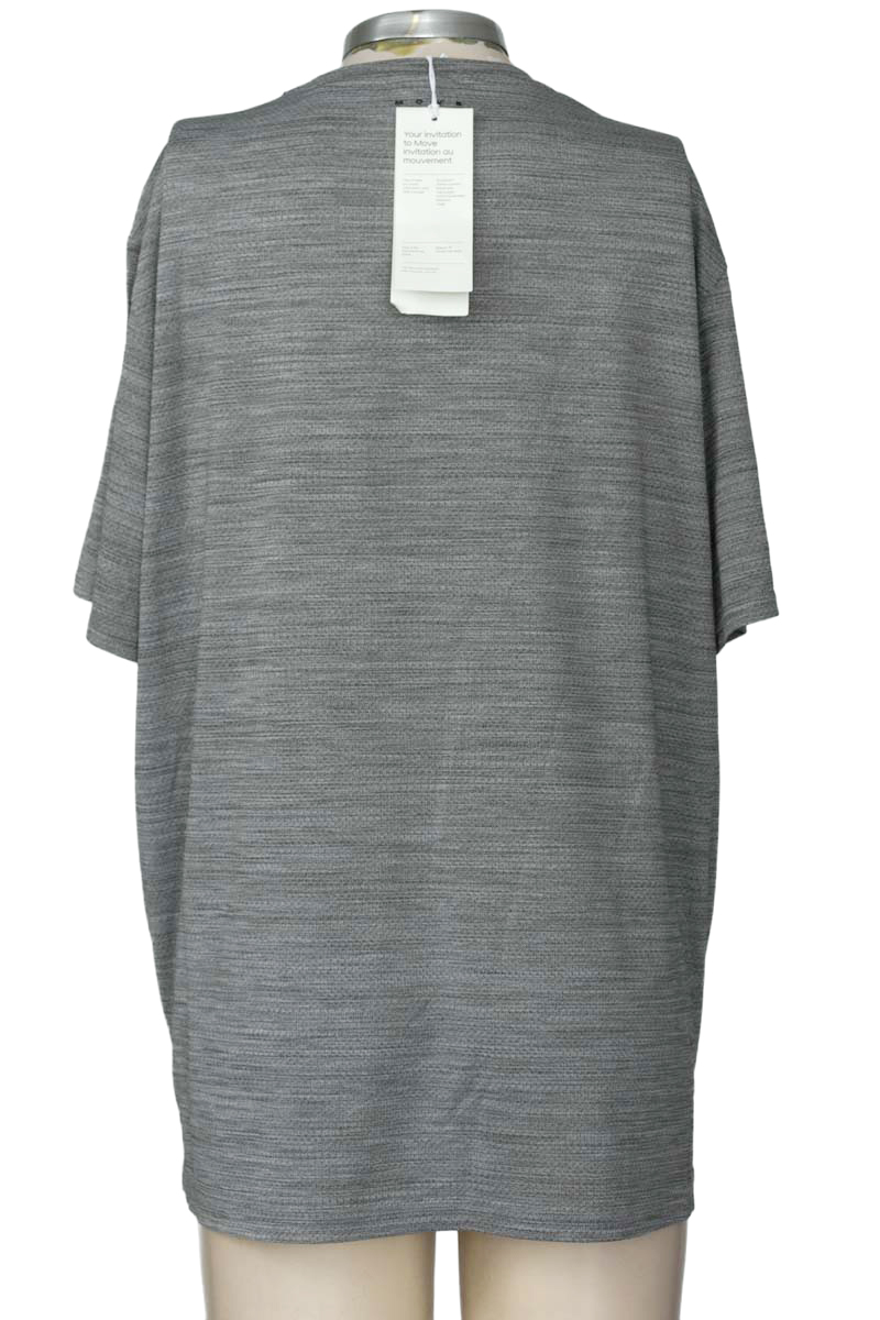 Ropa Deportiva / Salida de Baño color Gris - H&M Move