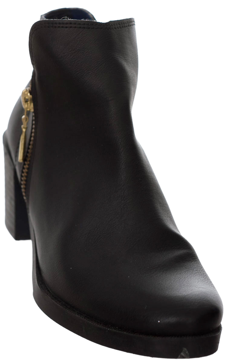 Zapatos color Negro - Aquiles