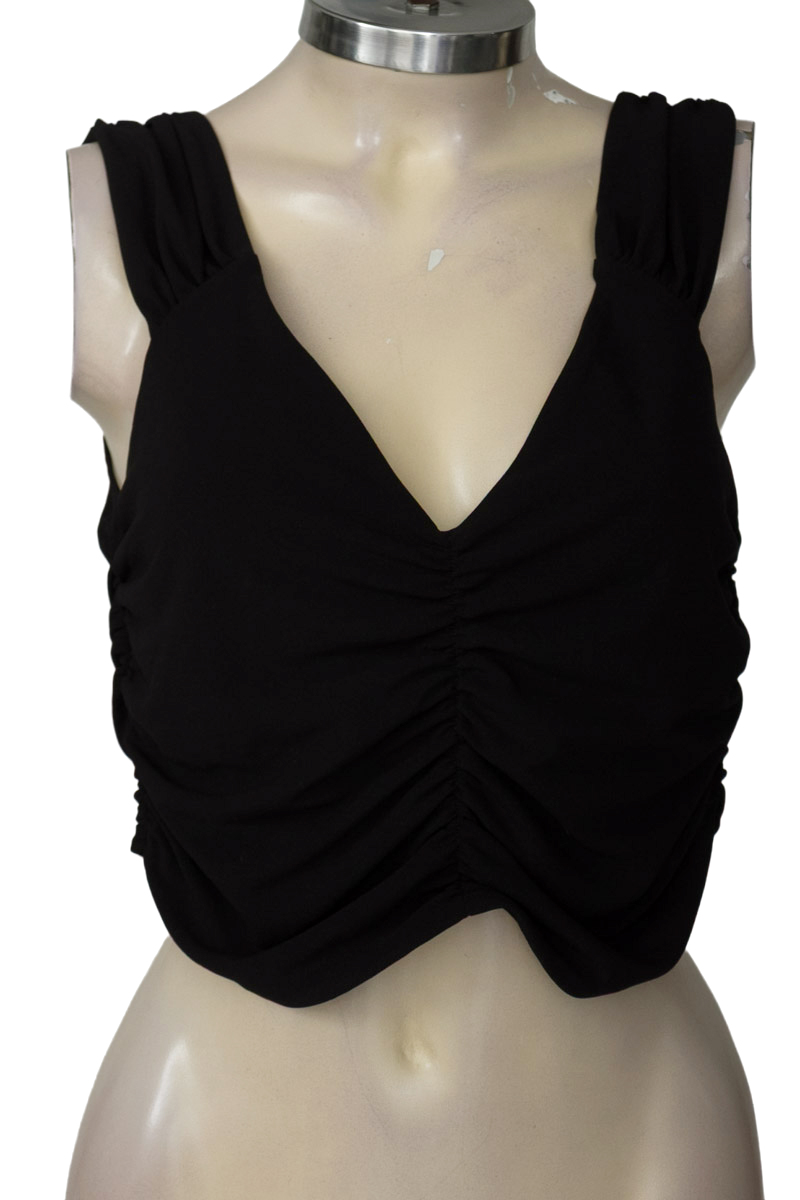 Top / Camiseta color Negro - Zara