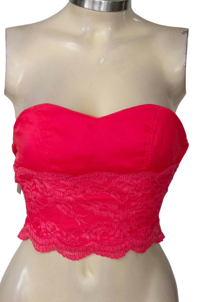 Top / Camiseta color Rosado - Closeando