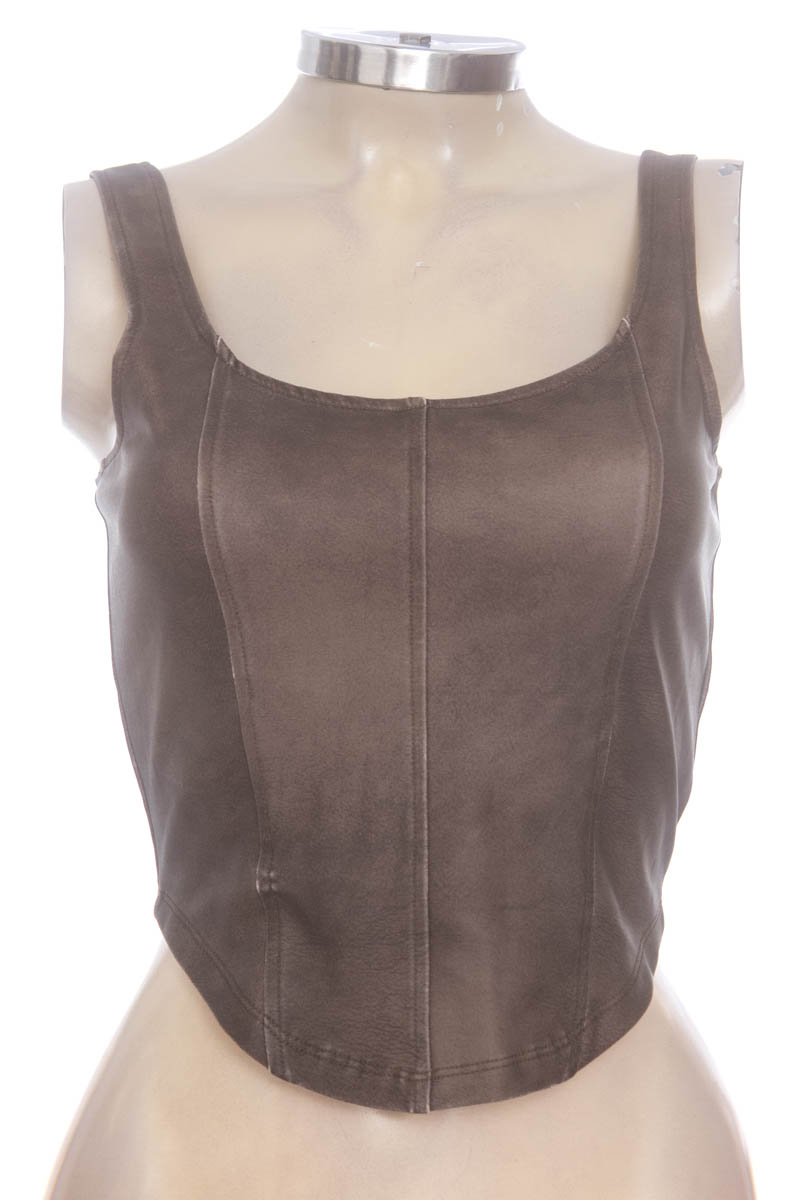 Top / Camiseta color Café - Divided by H&M