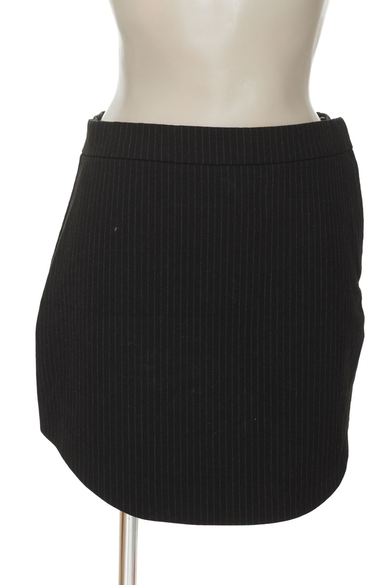 Falda color Negro - Zara