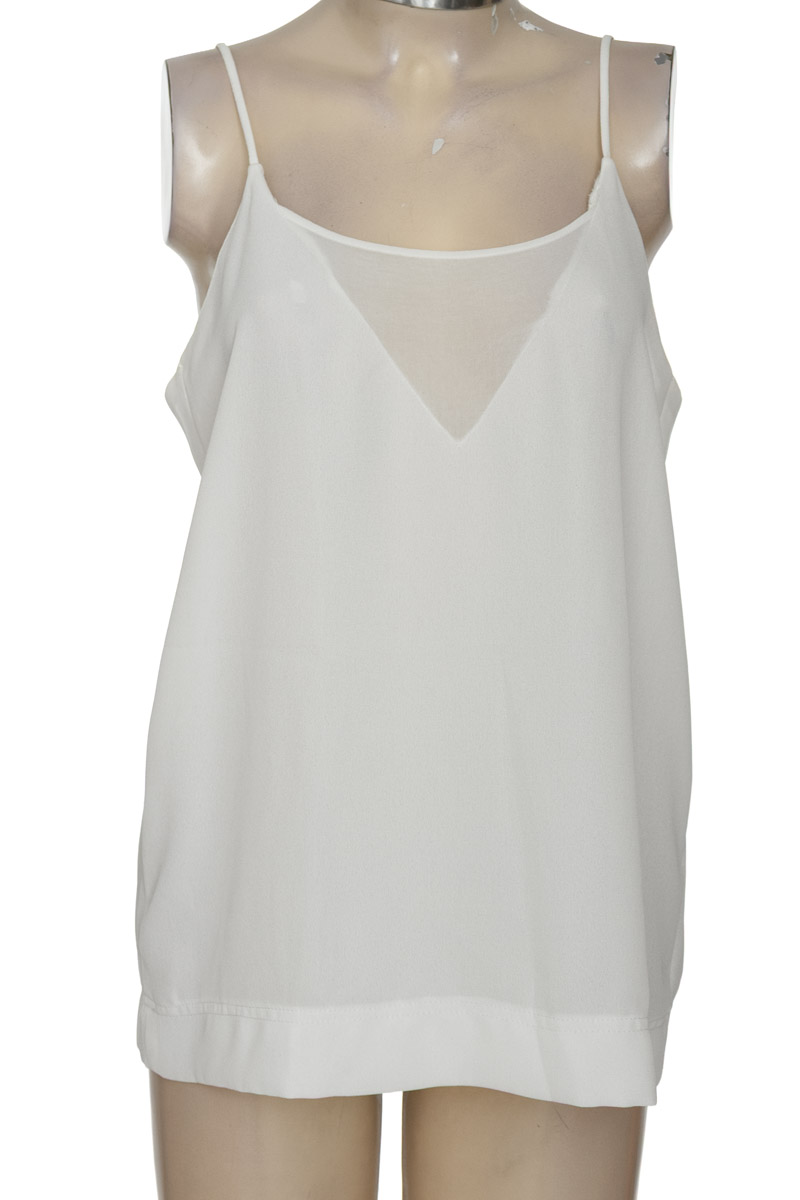 Top / Camiseta color Blanco - MNG