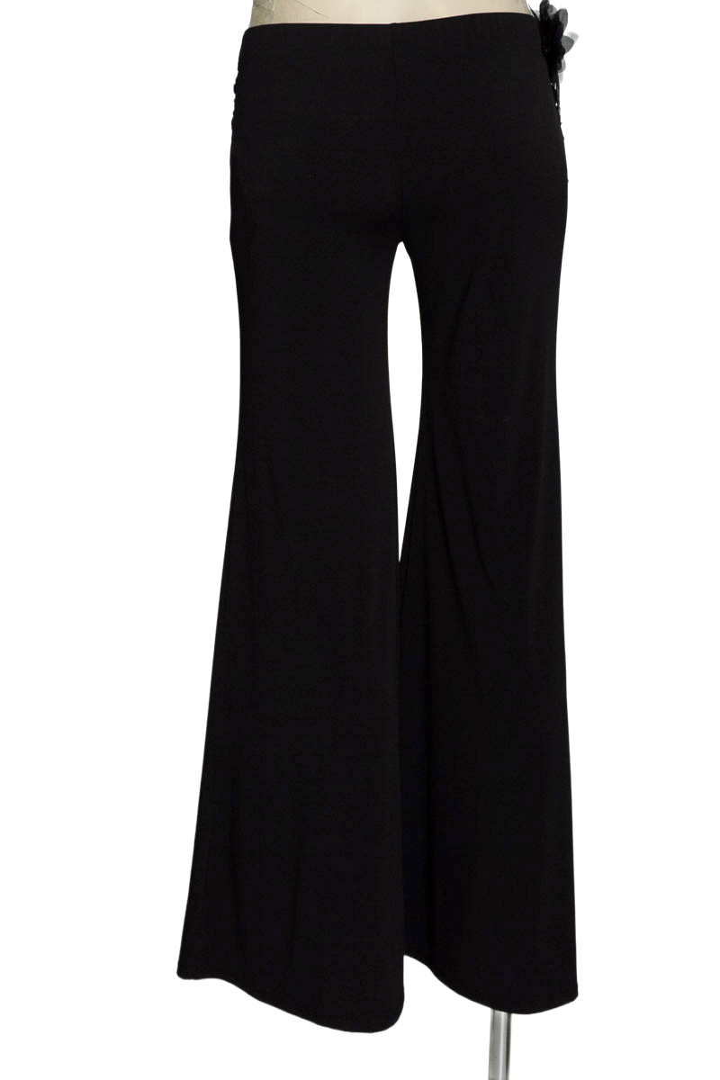 Pantalones color Negro - La Scala