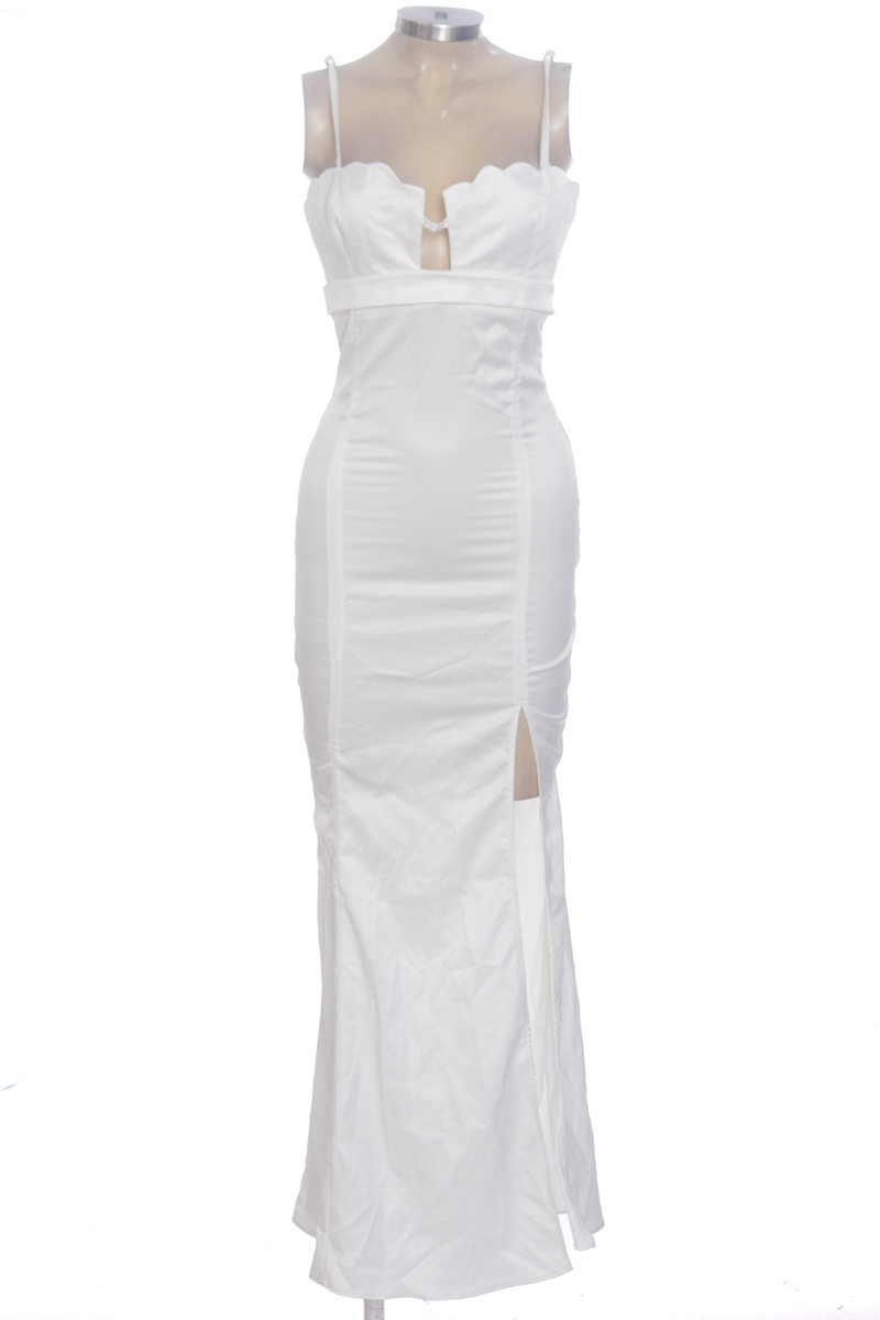 Vestido / Enterizo color Rosado - Closeando