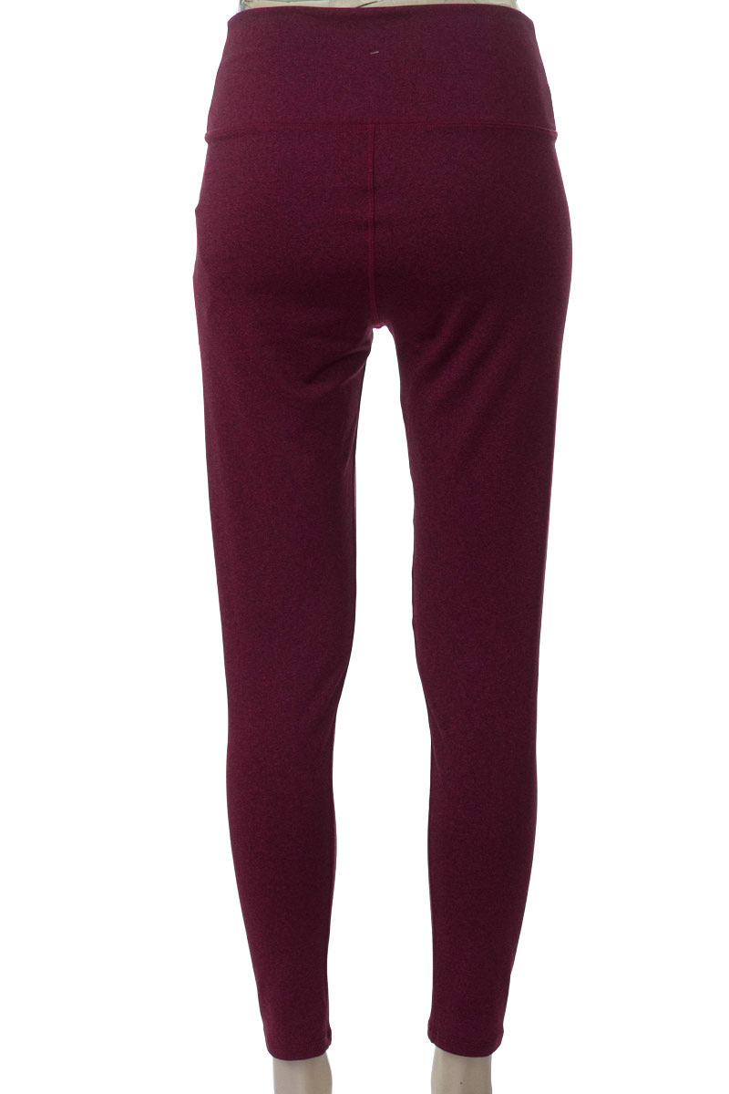 Ropa Deportiva / Salida de Baño color Vinotinto - Bronzini