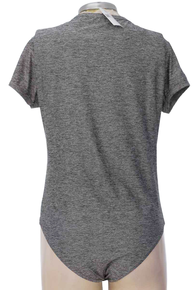Top / Camiseta color Gris - Koaj