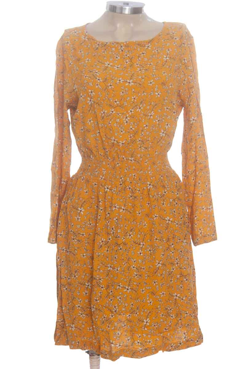 Vestido / Enterizo color Amarillo - H&M