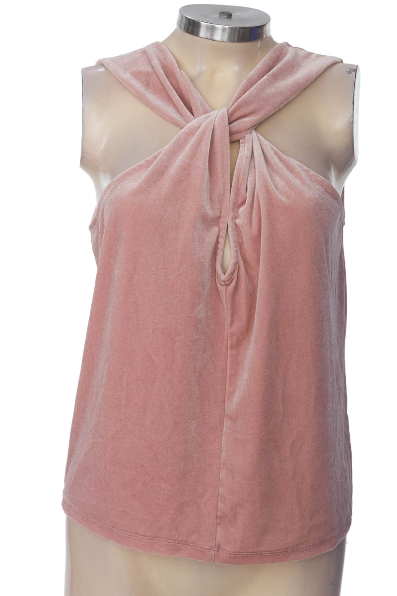 Top / Camiseta color Rosado - MNG