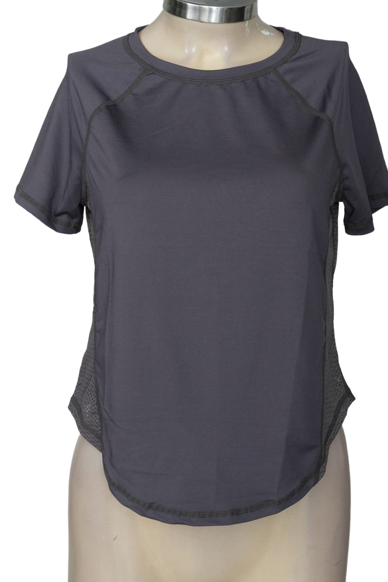 Ropa Deportiva / Salida de Baño color Gris - Closeando