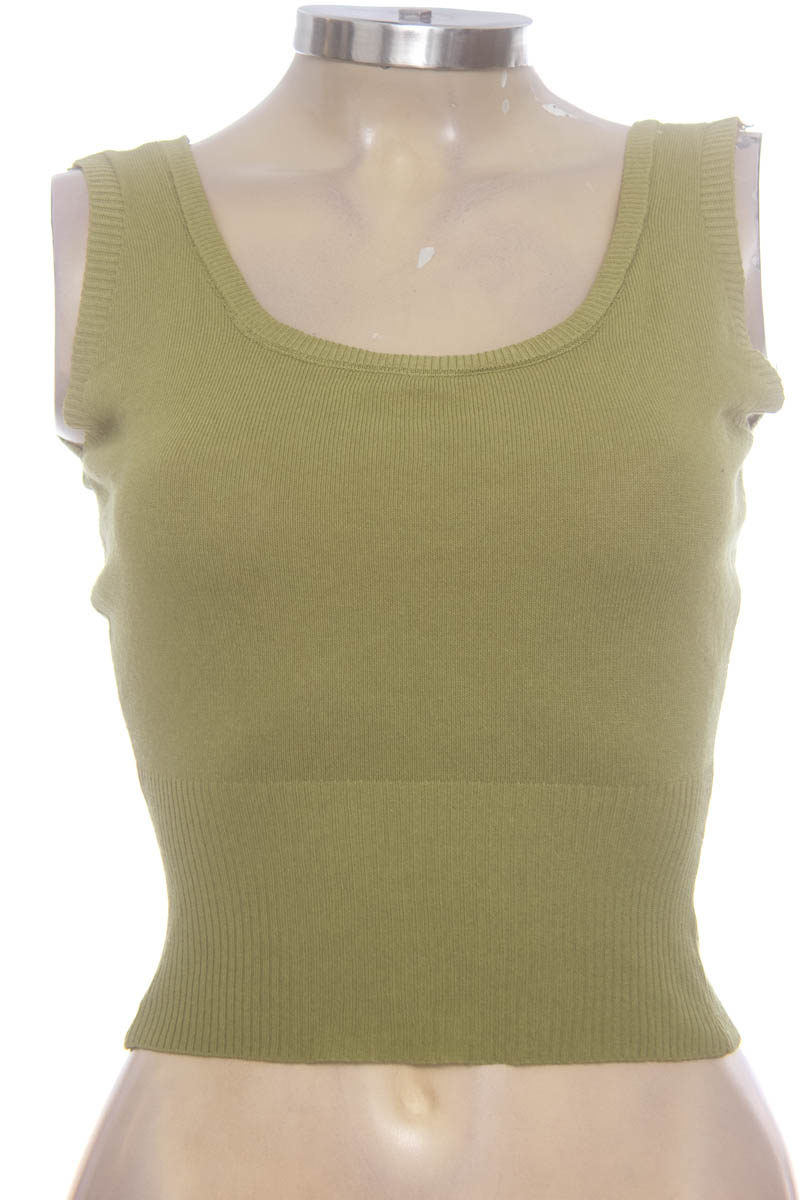 Top / Camiseta color Verde - Closeando