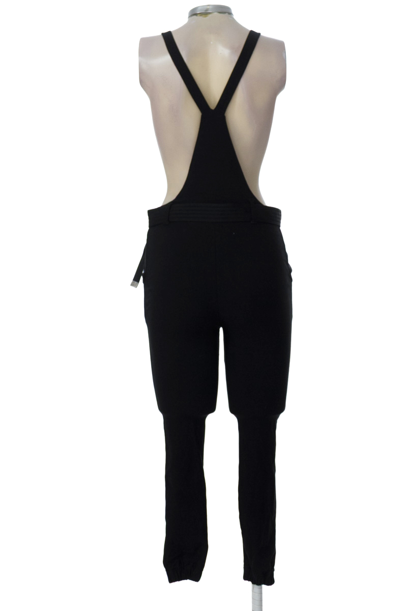 Vestido / Enterizo color Negro - Lera