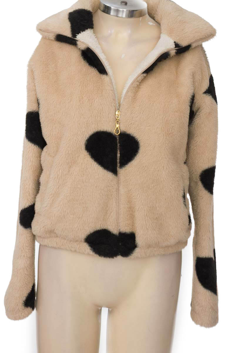 Chaqueta / Abrigo color Beige - Closeando