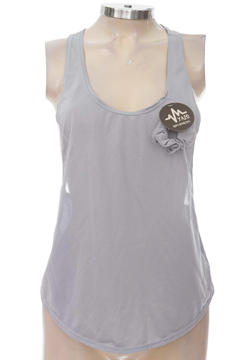 Ropa Deportiva / Salida de Baño color Gris - Yazo