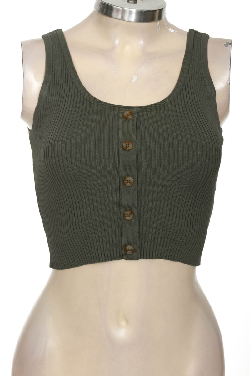 Top / Camiseta color Verde - Closeando