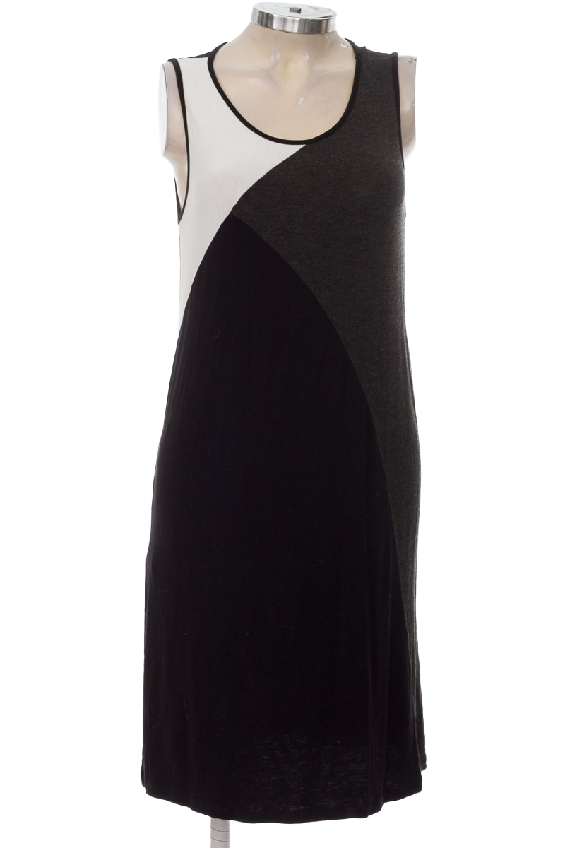 Vestido / Enterizo color Negro - Azzorti