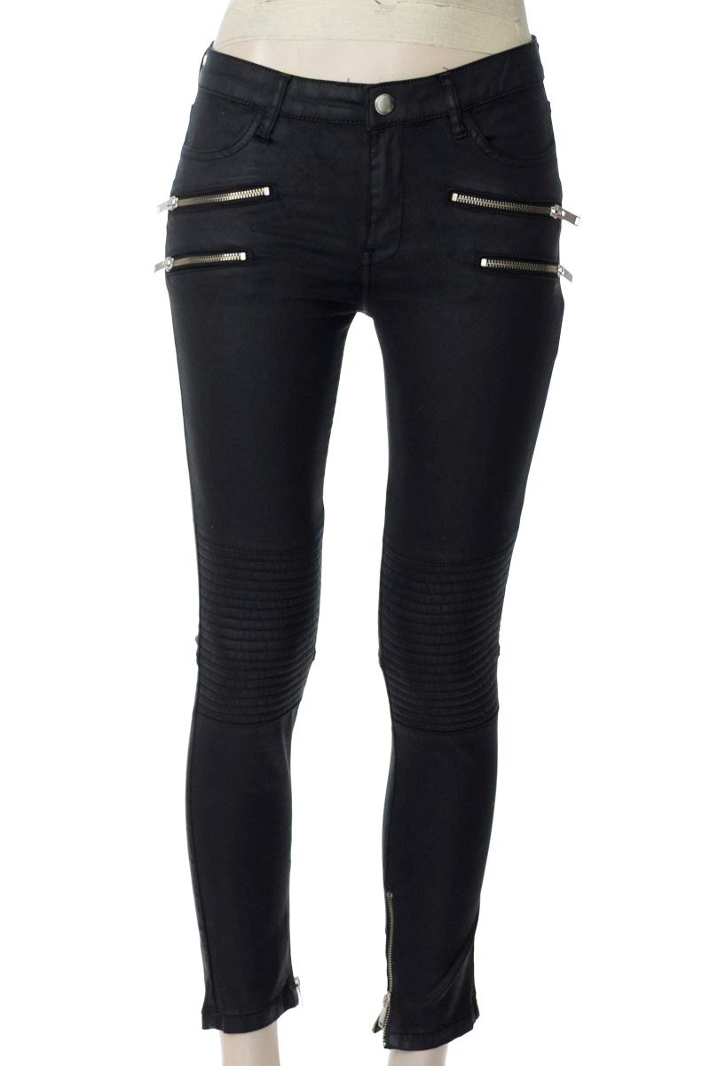 Pantalones color Negro - MNG