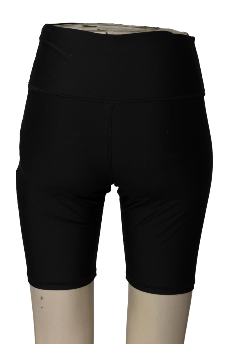 Ropa Deportiva / Salida de Baño color Negro - True