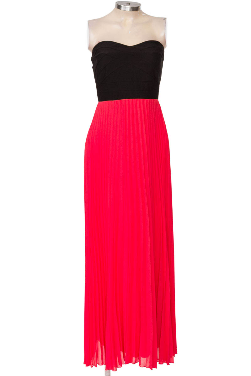 Vestido / Enterizo color Fucsia - Ruby Rox
