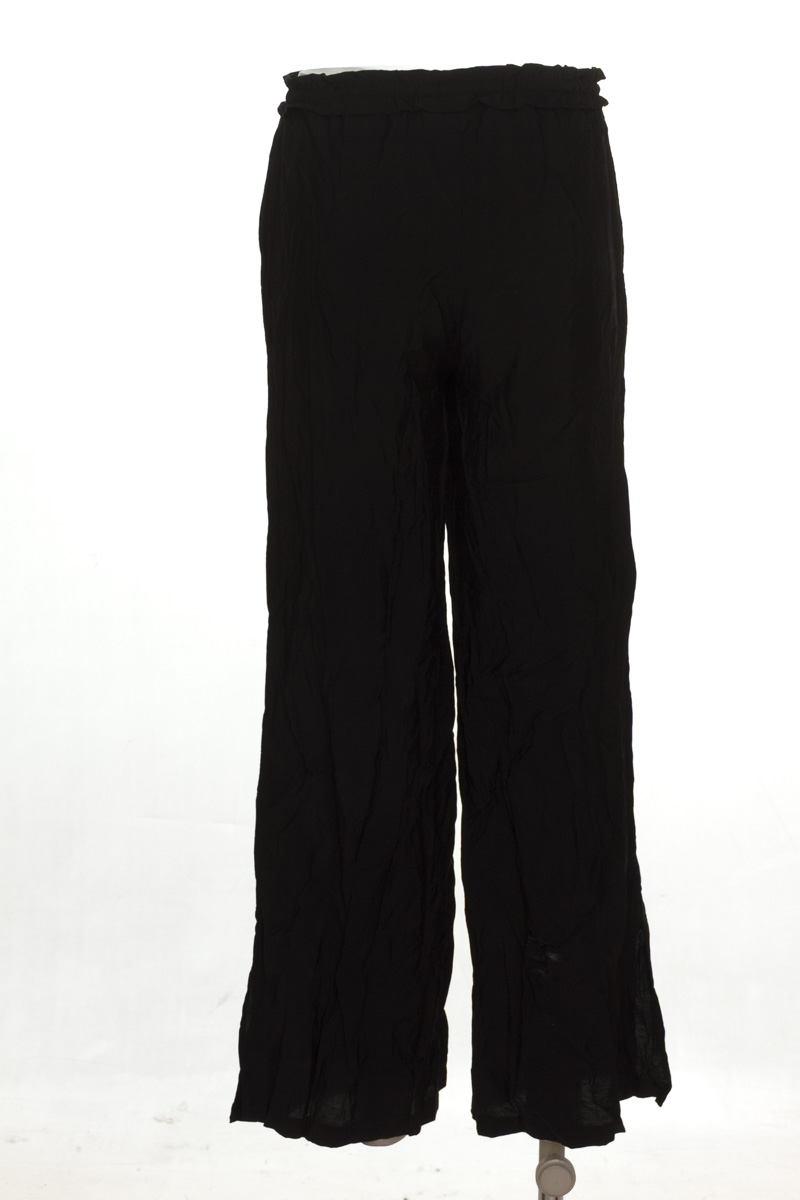 Pantalones color Negro - Divided by H&M