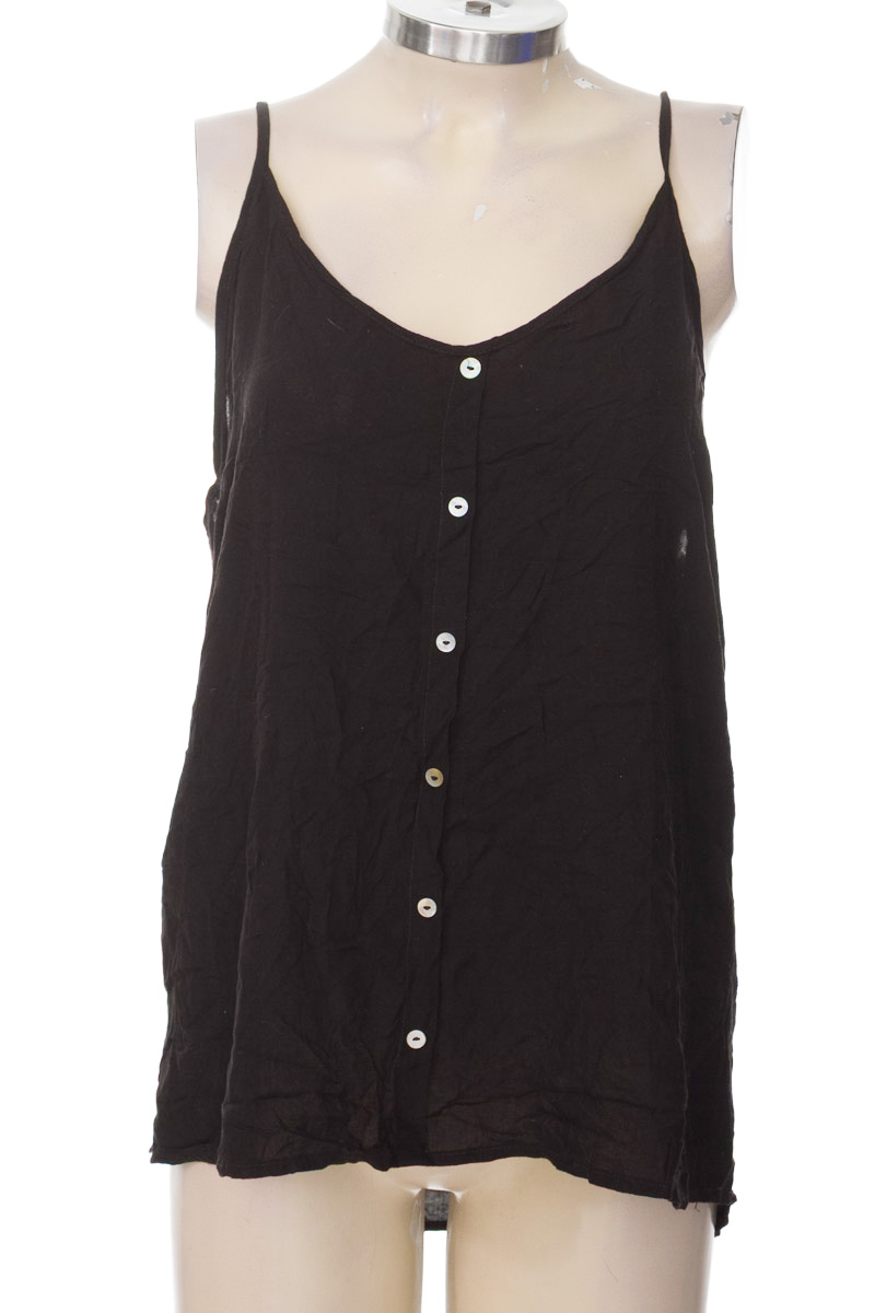 Top / Camiseta color Negro - Facol