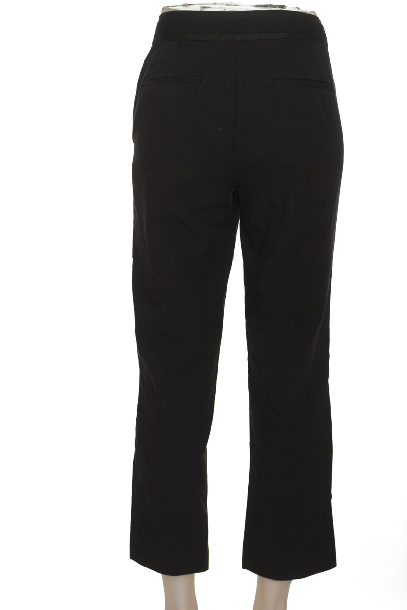 Pantalones color Negro - Zara