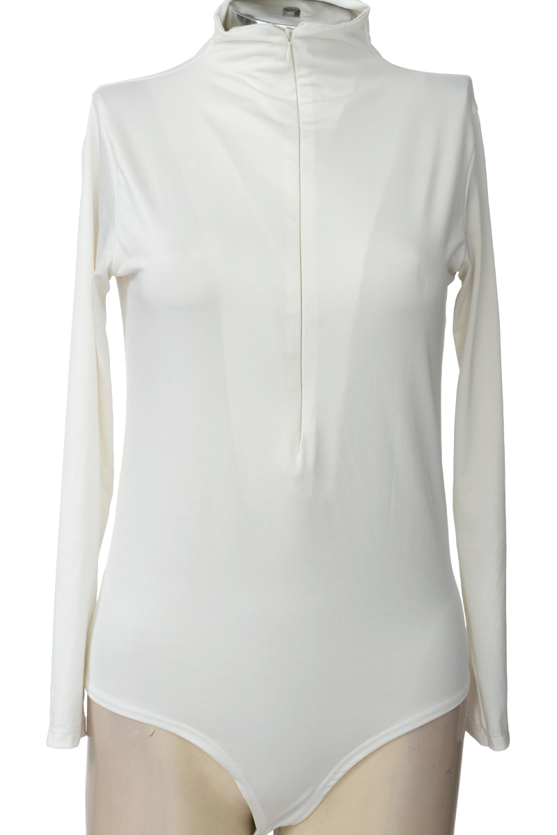 Top / Camiseta color Blanco - Wanaawaa