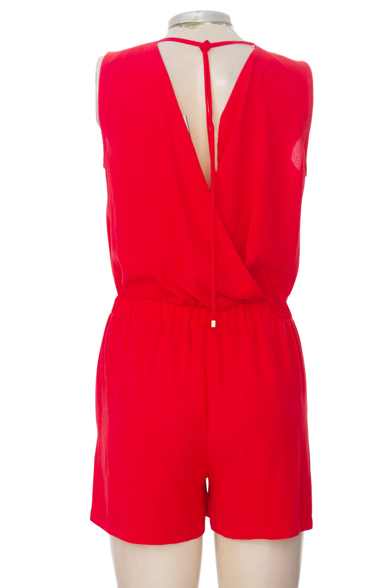 Vestido / Enterizo color Rojo - Zara