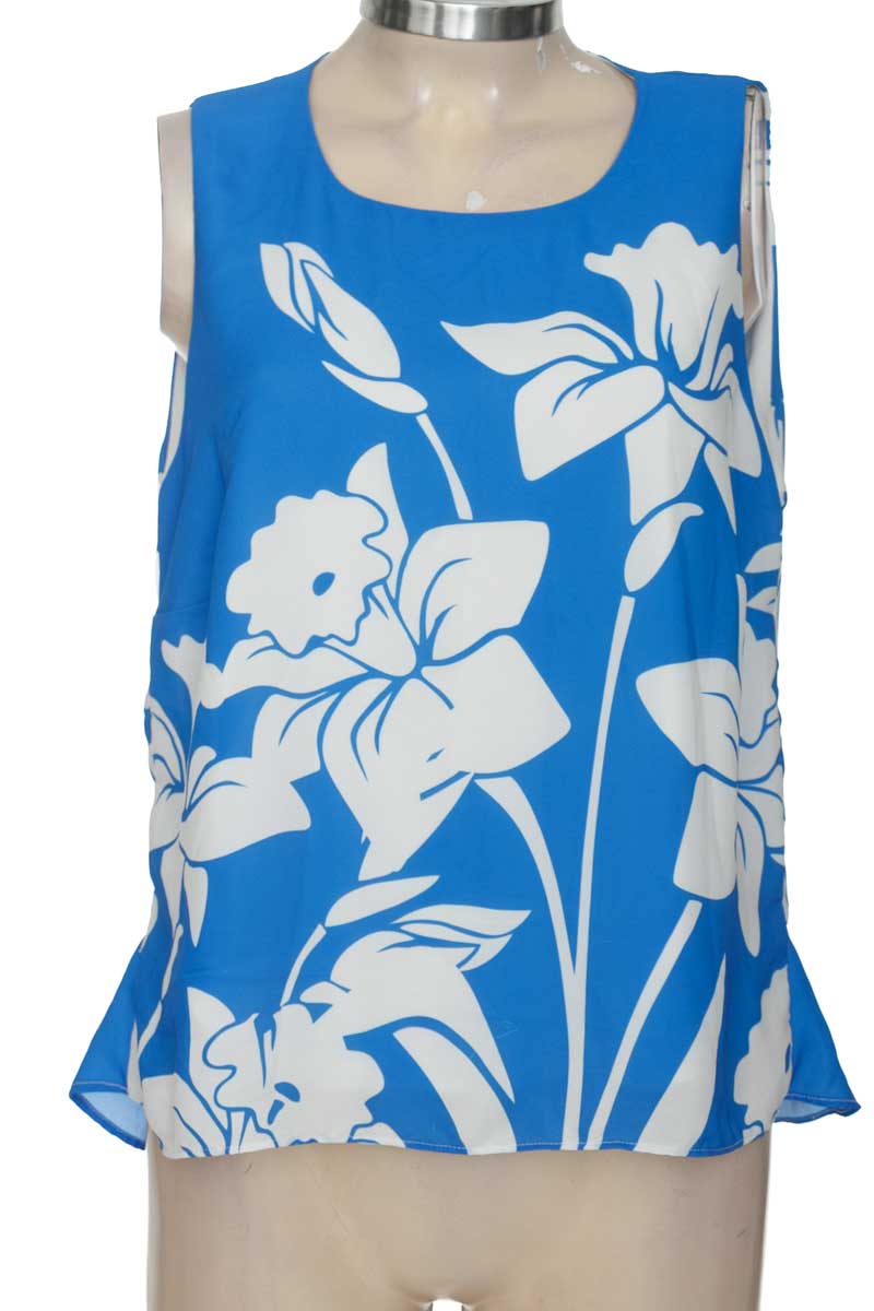 Top / Camiseta color Azul - María Paula