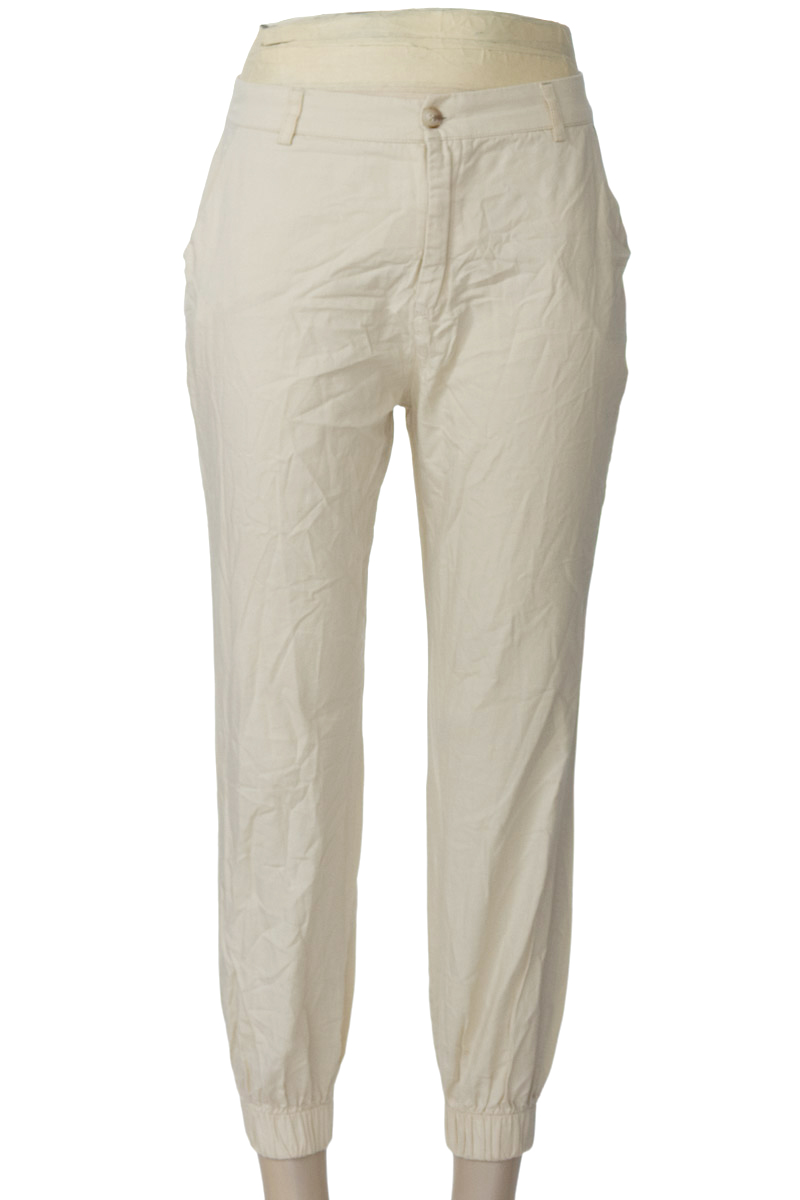 Pantalones color Beige - Closeando