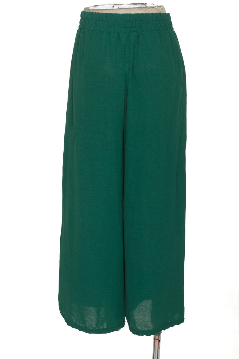 Pantalones color Verde - Closeando