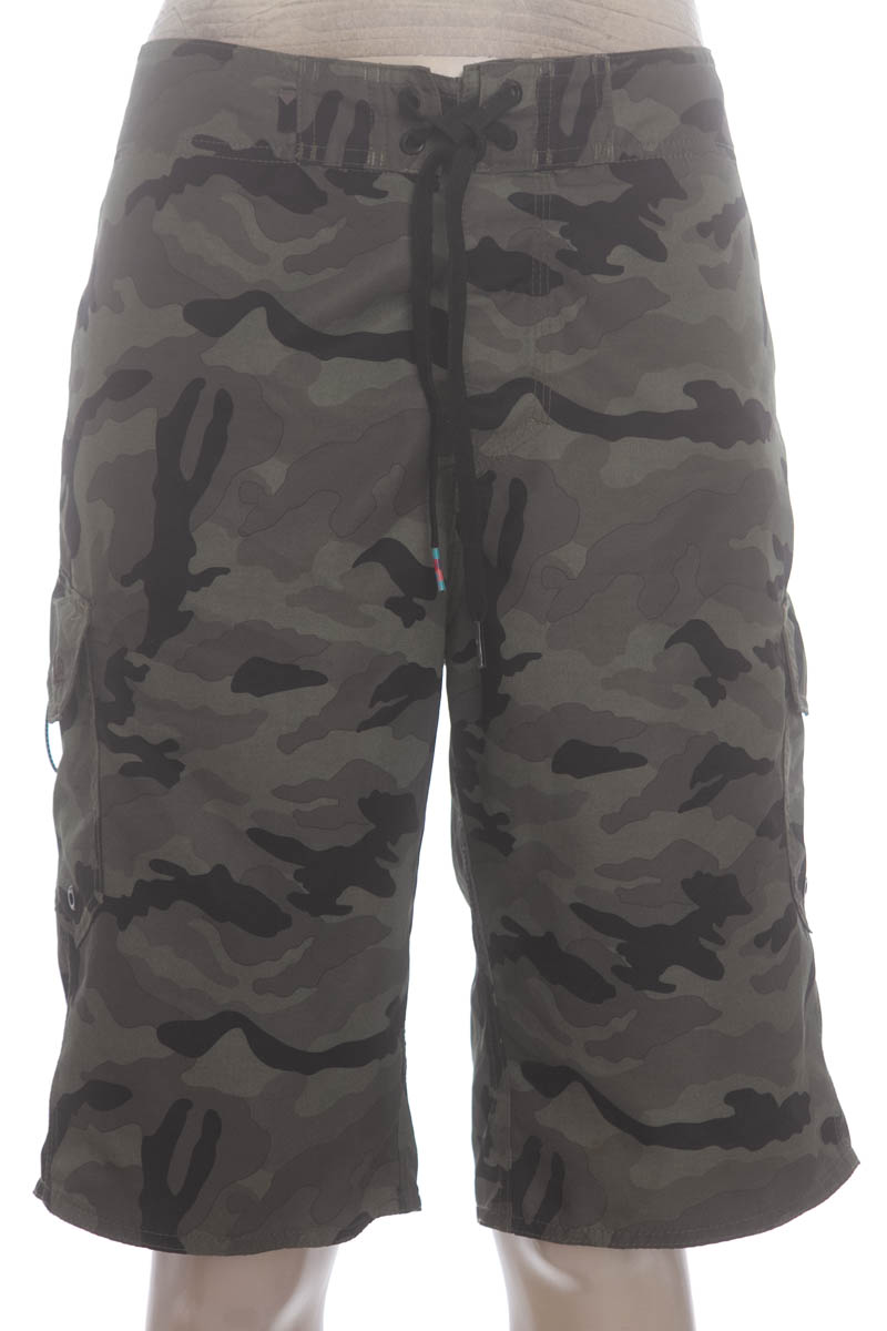 Bermuda - Pantaloneta color Verde - Quiksilver