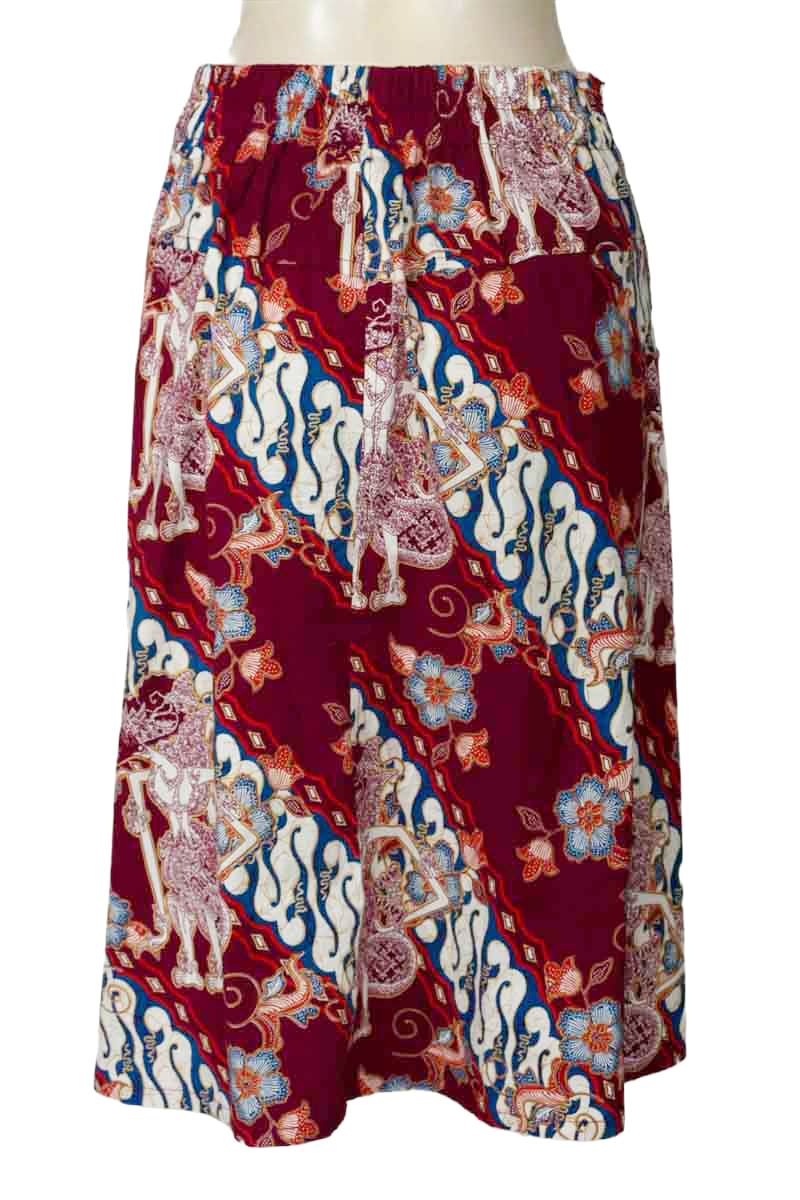 Falda color Vinotinto - Closeando