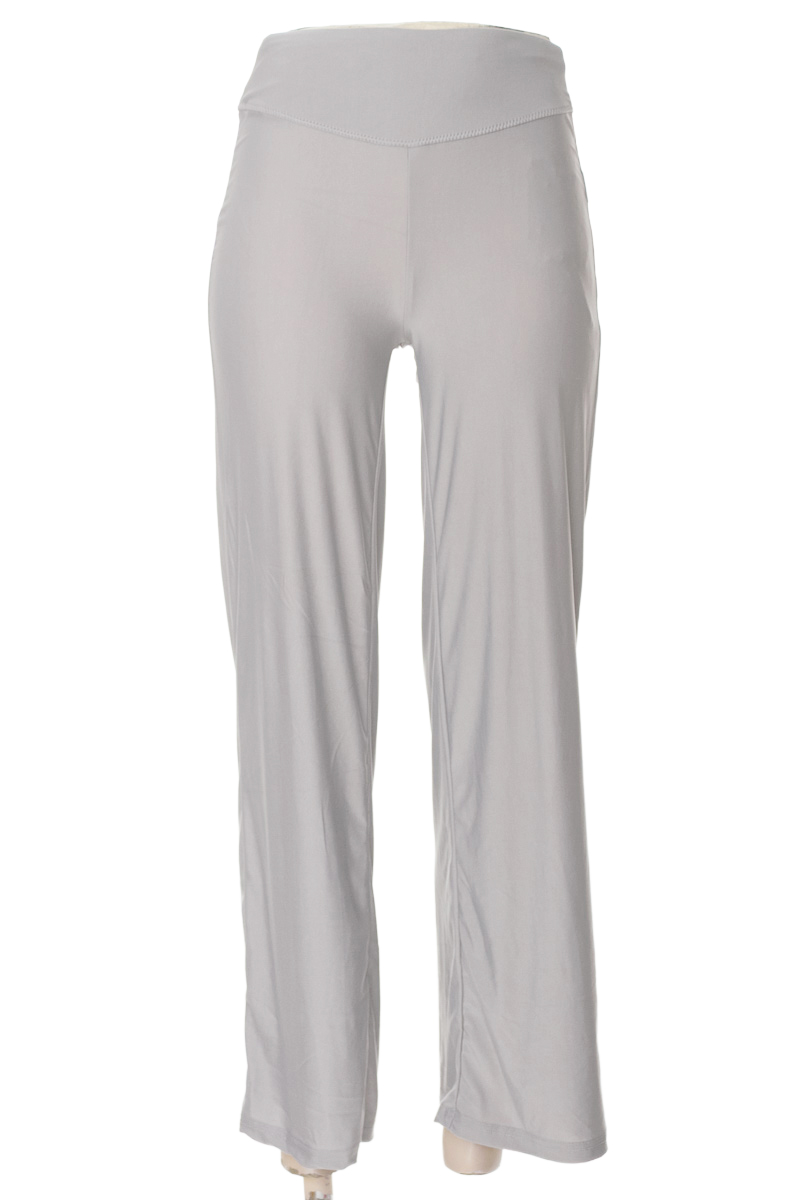 Pantalones color Gris - Closeando