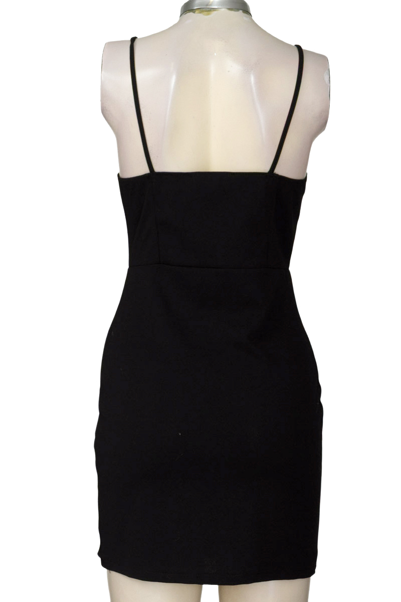 Vestido / Enterizo color Negro - Pull & Bear
