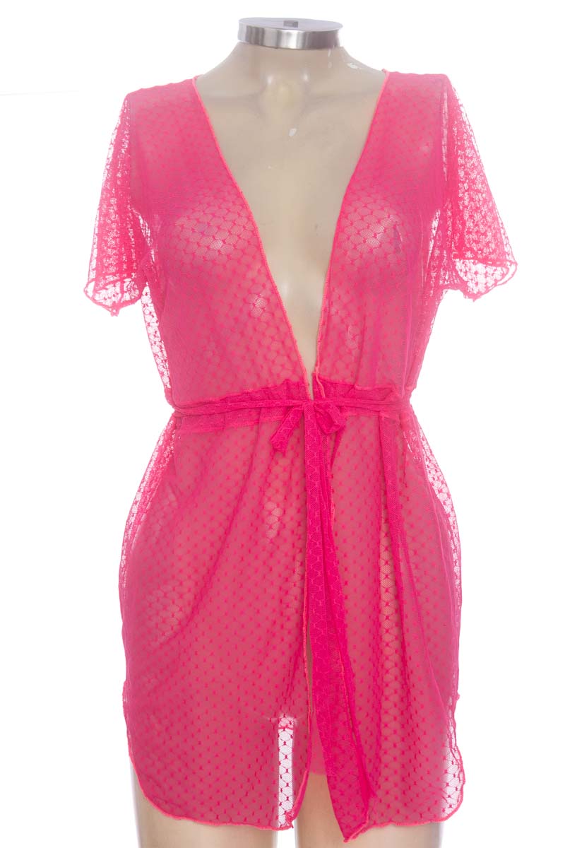 Ropa Deportiva / Salida de Baño color Fucsia - Closeando