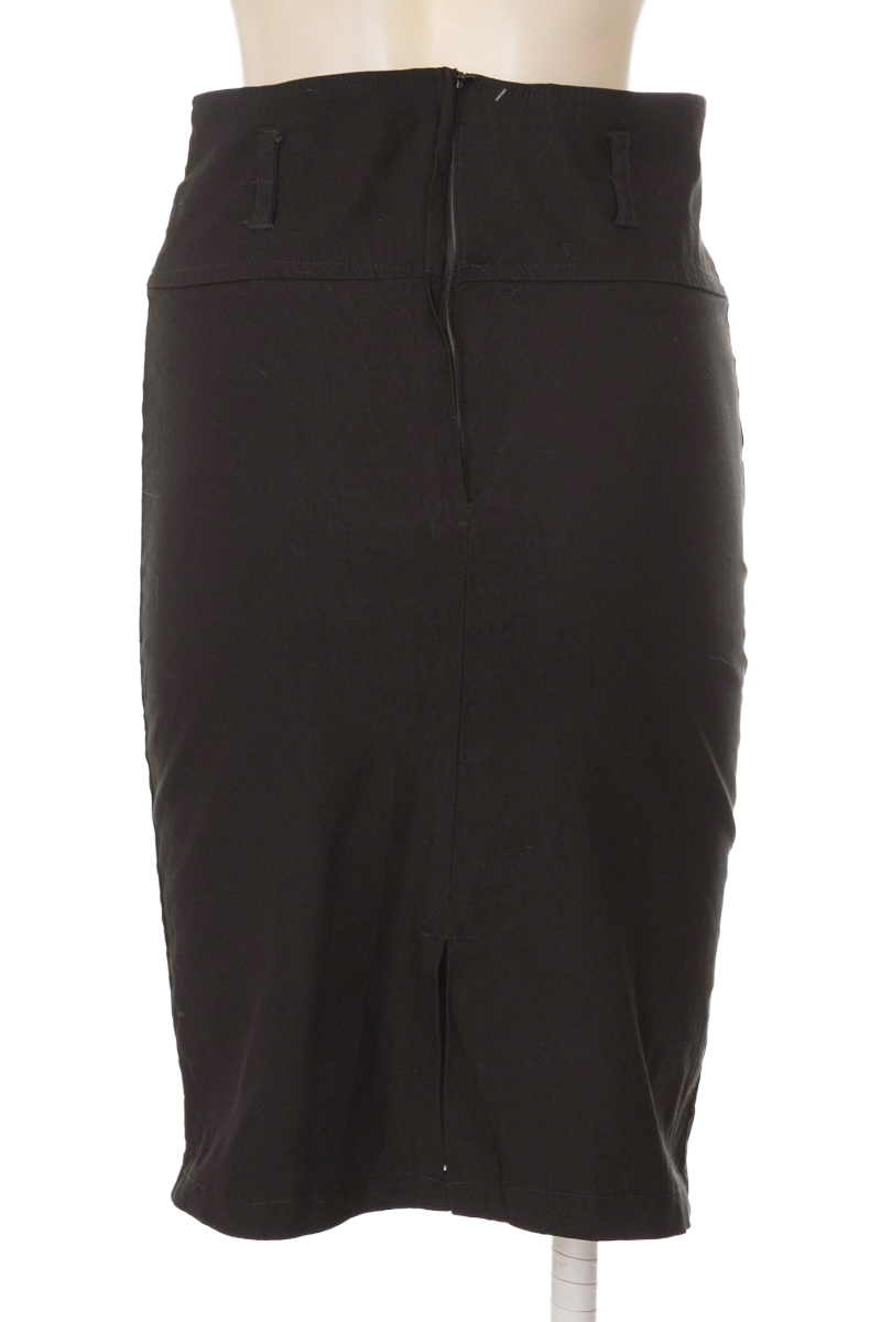 Falda color Negro - Nogath