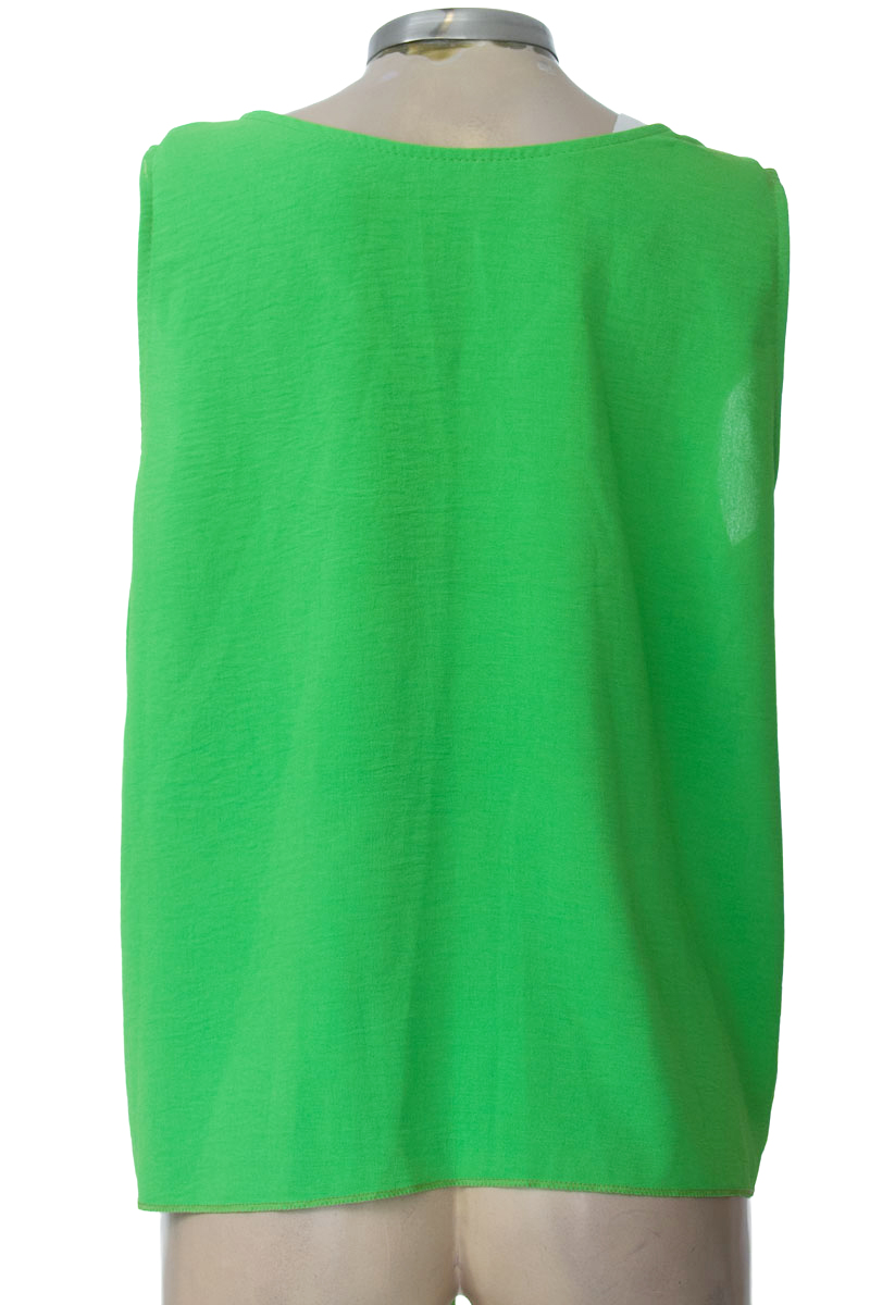 Blusa color Verde - Closeando