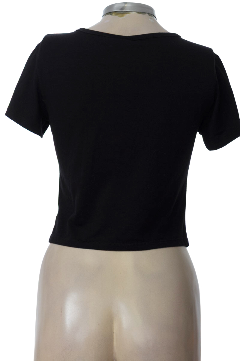 Top / Camiseta color Negro - Carmel