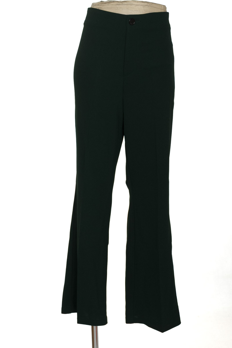 Pantalones color Verde - Closeando