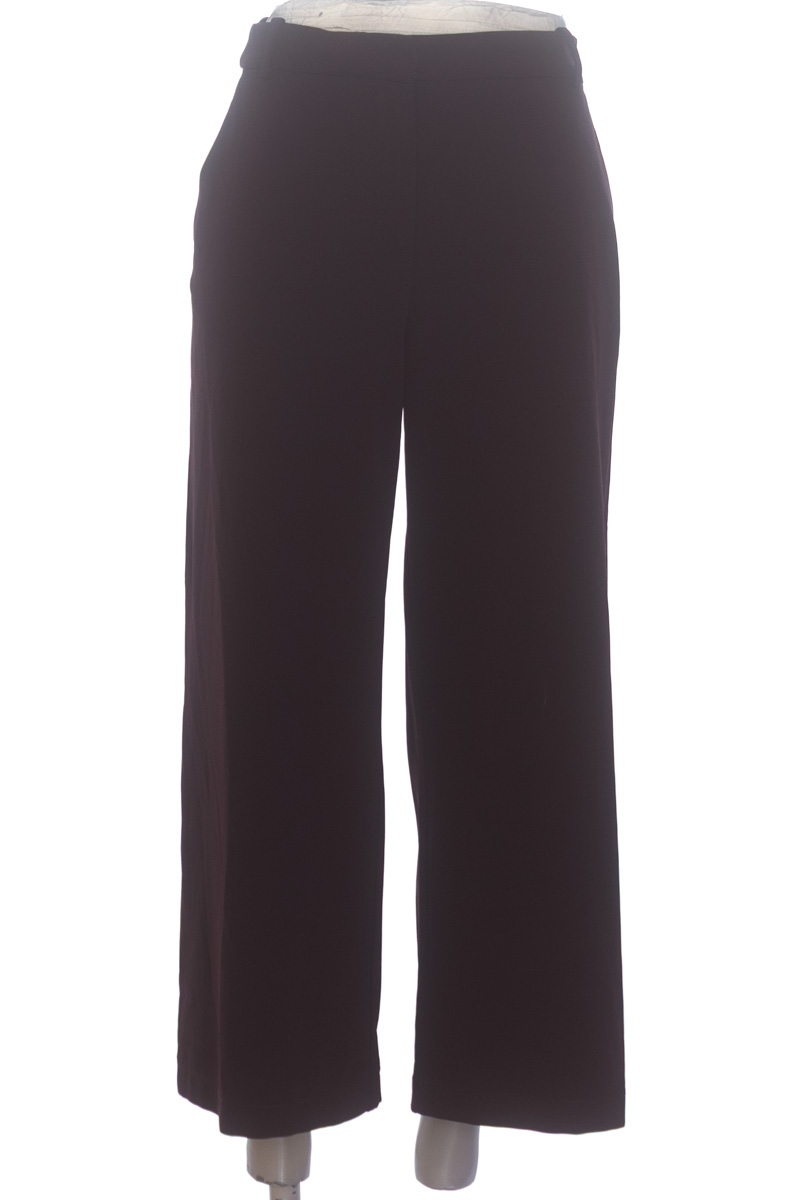 Pantalones color Vinotinto - H&M