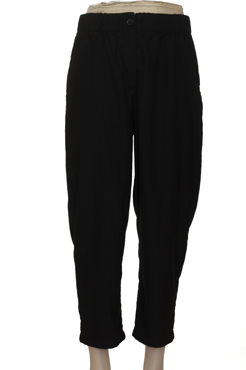 Pantalones color Negro - Zara