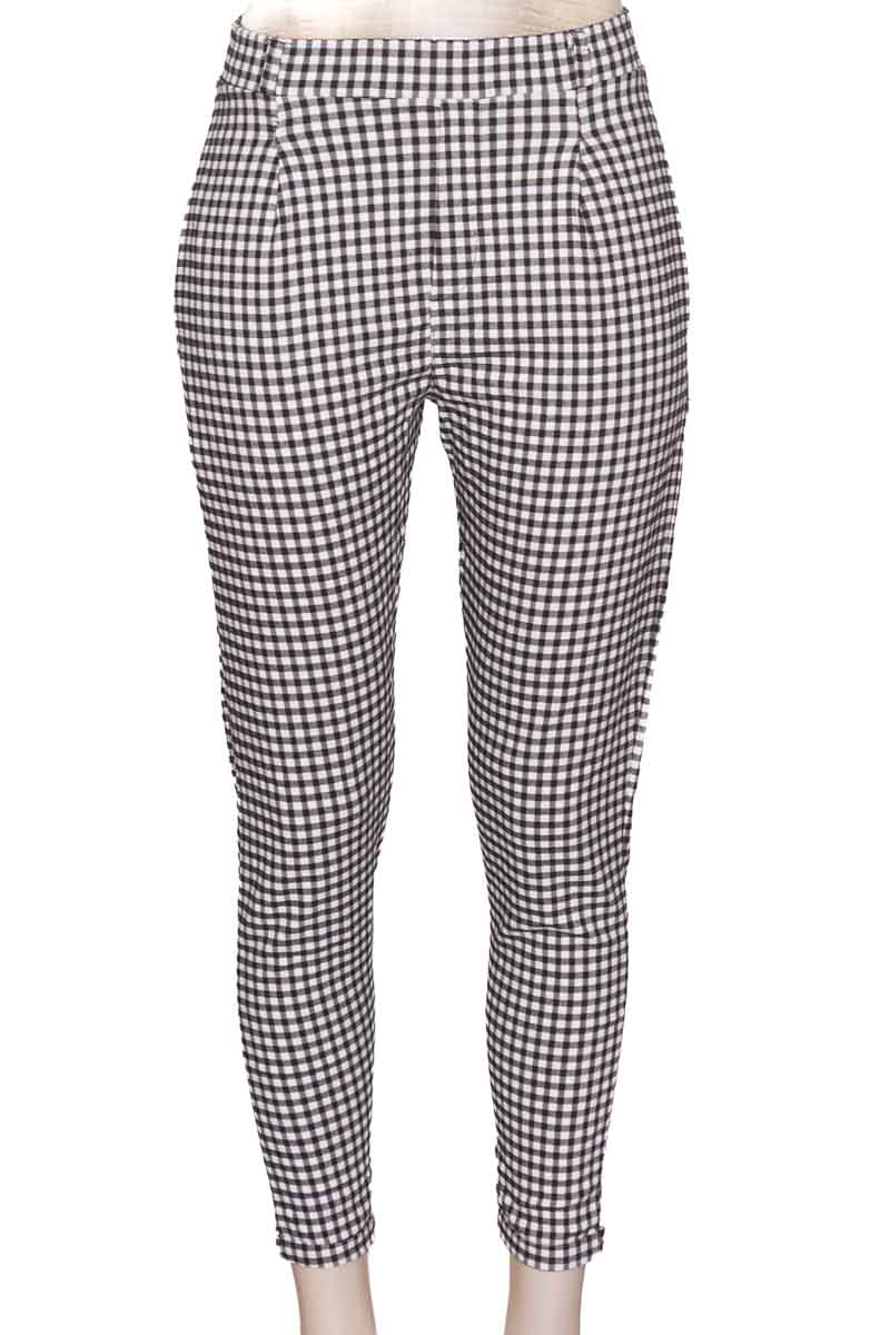 Pantalones color Negro - Zohet