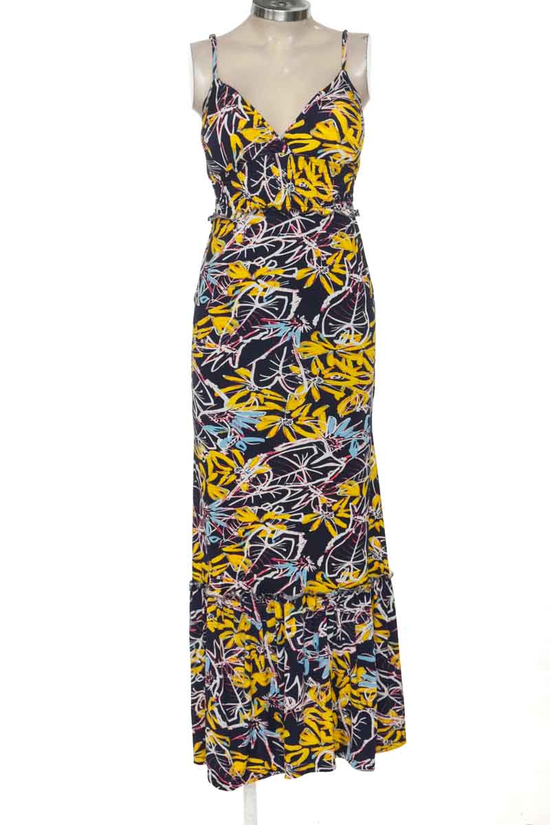 Vestido / Enterizo color Azul - Closeando